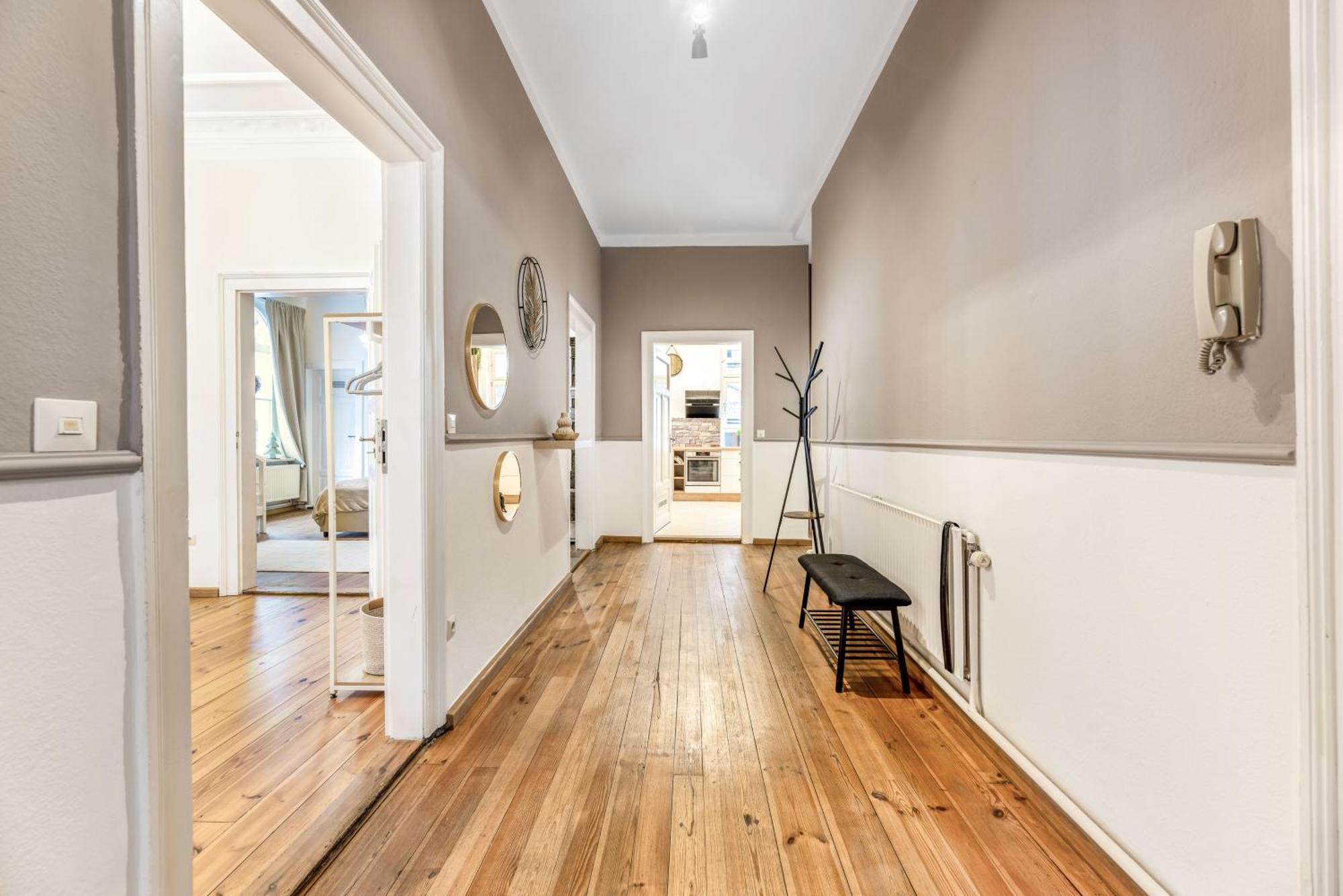 Neu! Einzigartige Stadtvilla, Super Lage, Parkplatz โคบวร์ก ภายนอก รูปภาพ