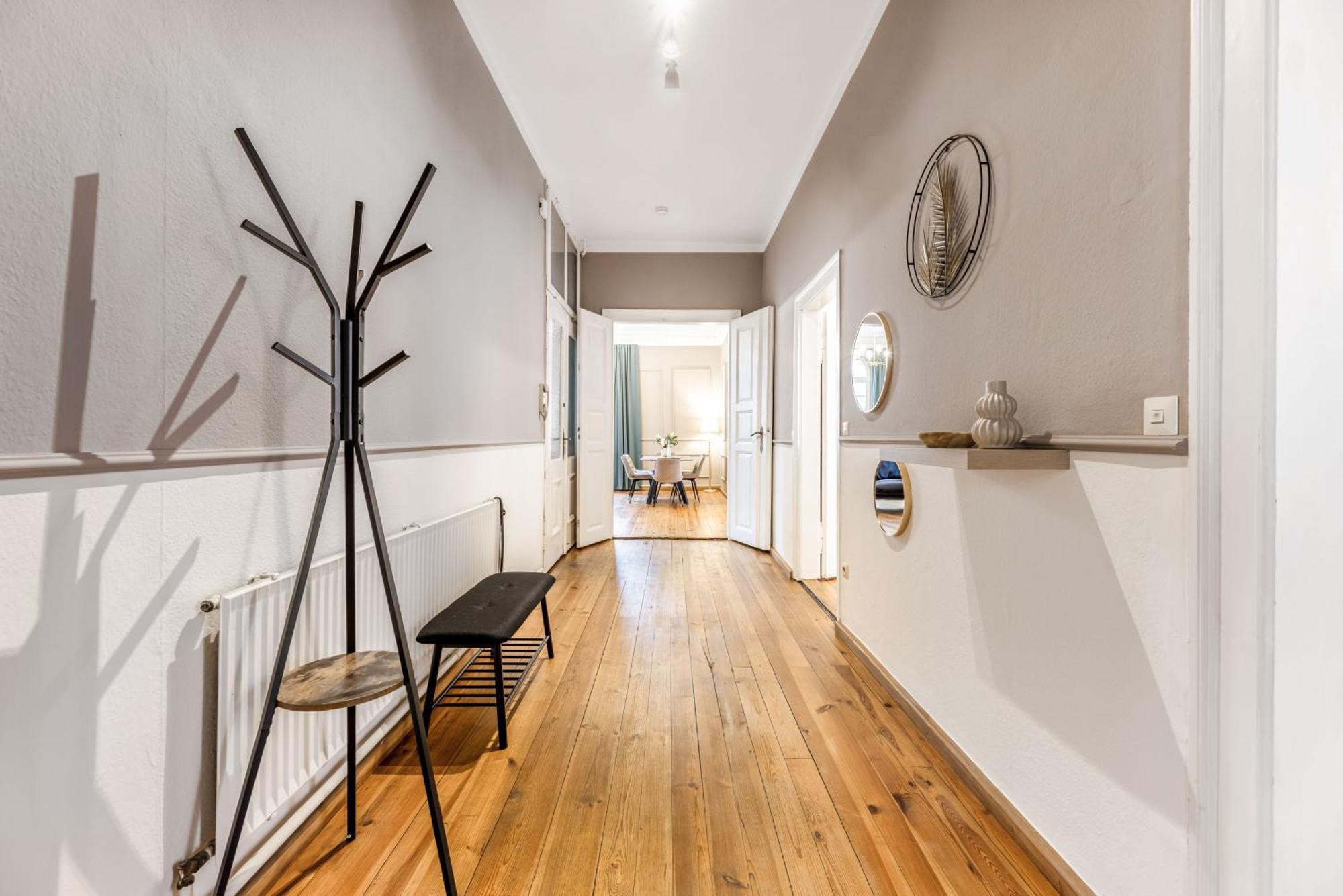 Neu! Einzigartige Stadtvilla, Super Lage, Parkplatz โคบวร์ก ภายนอก รูปภาพ